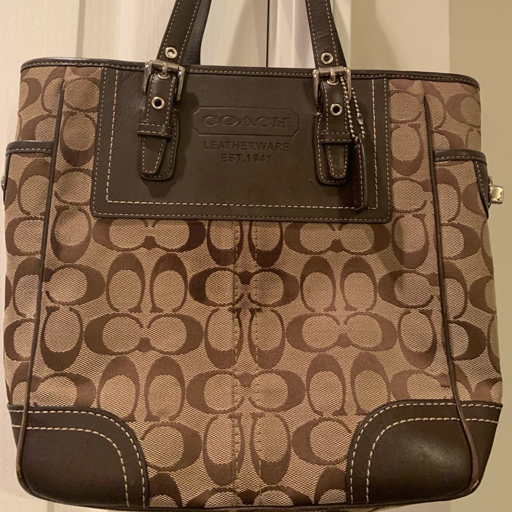 Coach Shoulder Bag